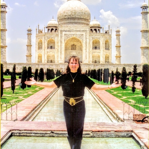 Meet your Posher, Penelope - Picture 2 of 3